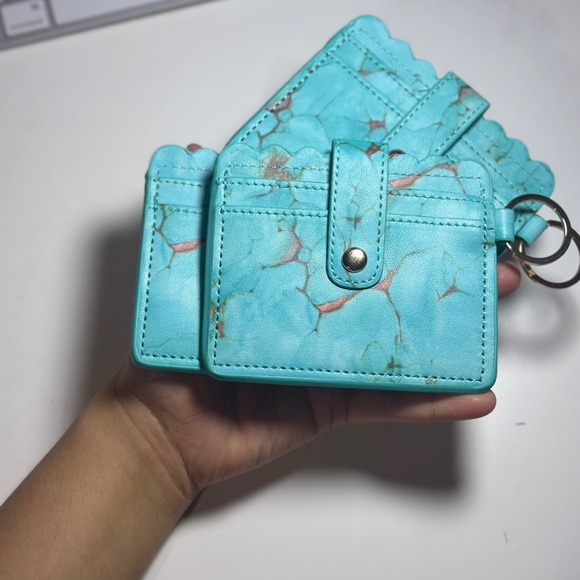 Custom made wristlet wallets. - Picture 2 of 9